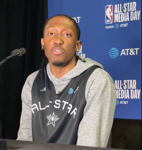 傑倫威：NBA應改進挑戰規則 每半場兩個輸了失去另一個&贏了保留