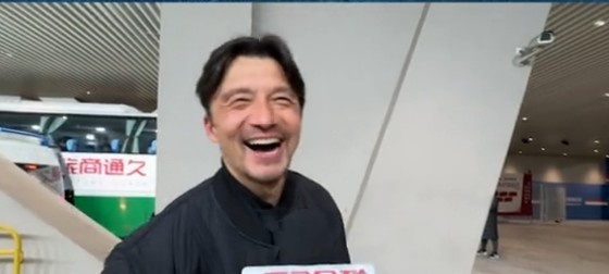 帶孩子和帶球隊哪個更累？謝暉笑言：都累，但帶孩子更累