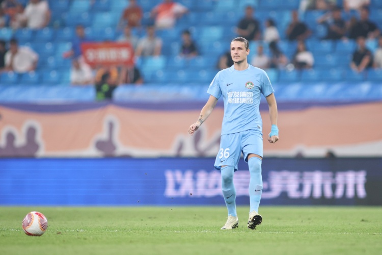 博主：熱身賽河南隊2-0K2忠南牙山隊，劉鑫瑜、邁達納破門