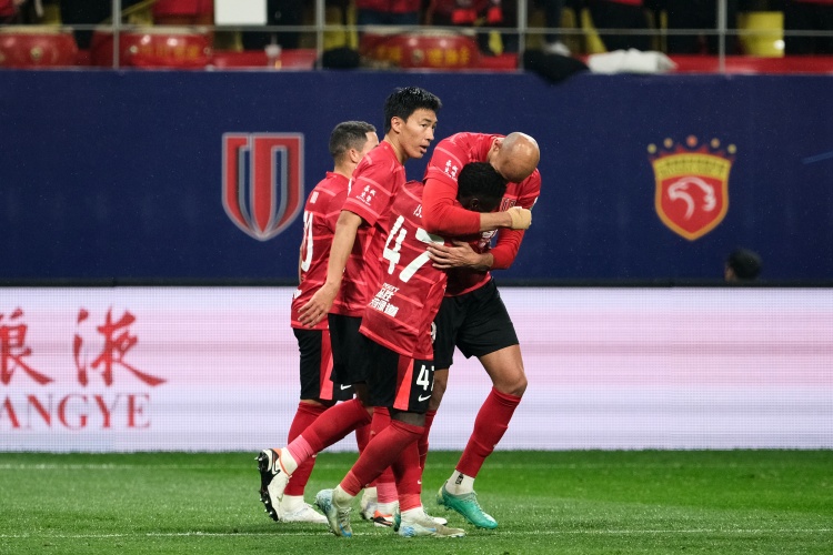 足球報：蓉城上賽季首敗也是第二輪 進入狀態節奏稍慢且應變不足